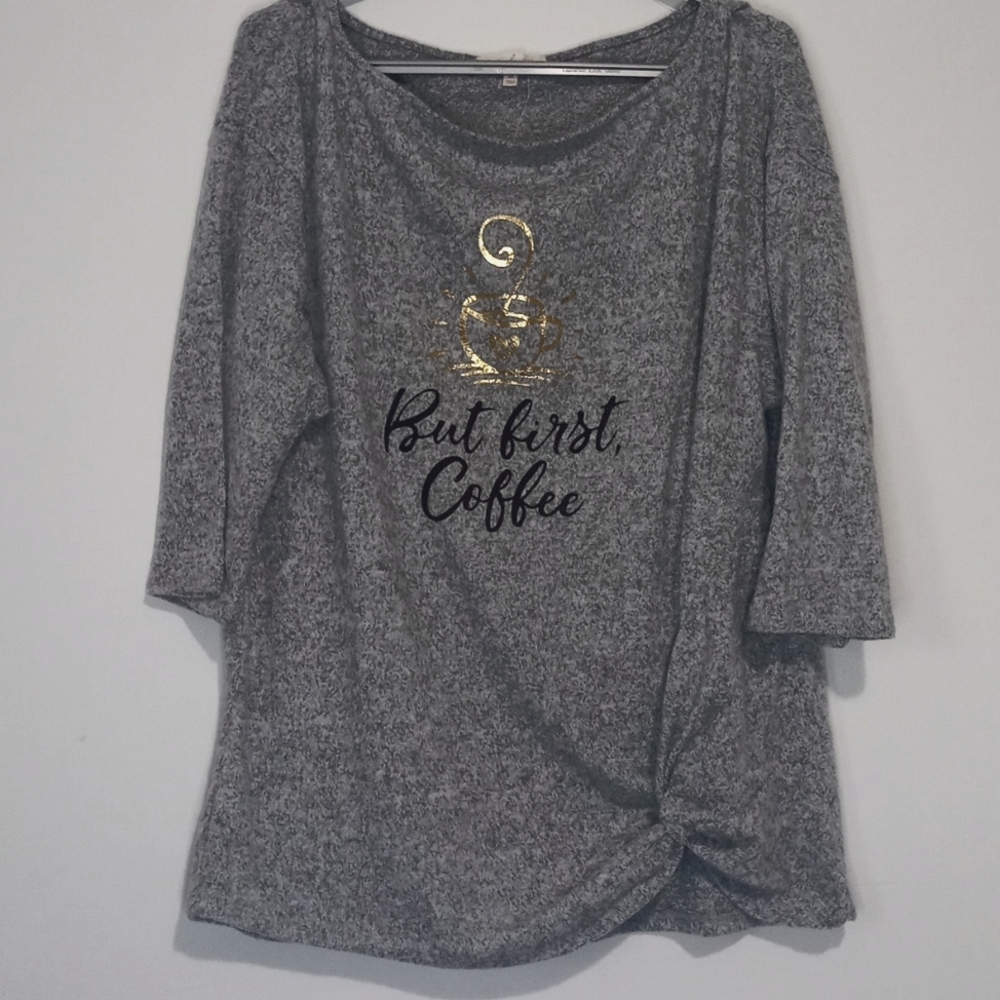 Joie de vivre printed 3/4 sleeves gray shirt. NWT. Size 2X
